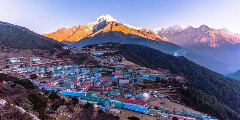 EBC  Trek with Heli Fly and Return - 6 Days Cost and Itinerary